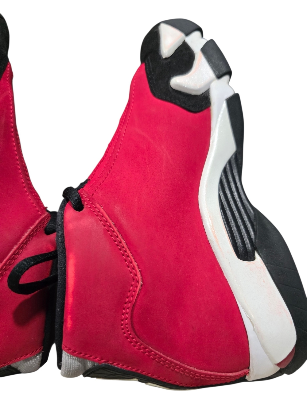 Jordan 14 Retro Gym Red Toro Size 4Y - Picture 11 of 12
